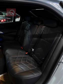 بي ام دبليو الفئة 7